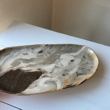 Indlæs billede til gallerivisning Fad til salt & peber - blank marmor