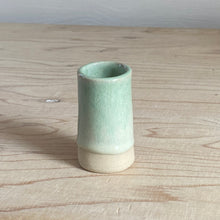 Indlæs billede til gallerivisning LILLE VASE - 12
