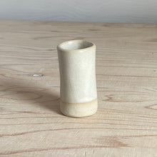 Indlæs billede til gallerivisning LILLE VASE - 28
