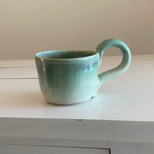 Indlæs billede til gallerivisning Kop med hank 12
