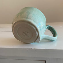 Indlæs billede til gallerivisning Kop med hank 13

