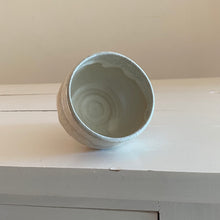 Indlæs billede til gallerivisning Kop uden hank 4
