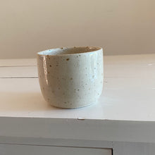 Indlæs billede til gallerivisning Kop uden hank 6
