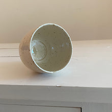 Indlæs billede til gallerivisning Kop uden hank 6
