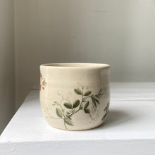 Indlæs billede til gallerivisning Kop 12 ÆRTEBLOMST
