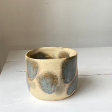 Indlæs billede til gallerivisning Kop 8
