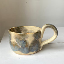 Indlæs billede til gallerivisning Kop 9
