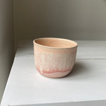 Indlæs billede til gallerivisning Kop 9
