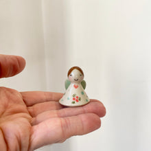 Indlæs billede til gallerivisning En MINI hjerteengel i pose - 25
