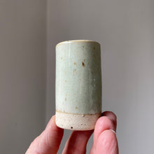 Indlæs billede til gallerivisning LILLE VASE - 10
