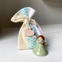 Indlæs billede til gallerivisning En MINI hjerteengel i pose - 1
