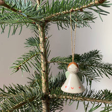 Indlæs billede til gallerivisning Årsenglen 2025
