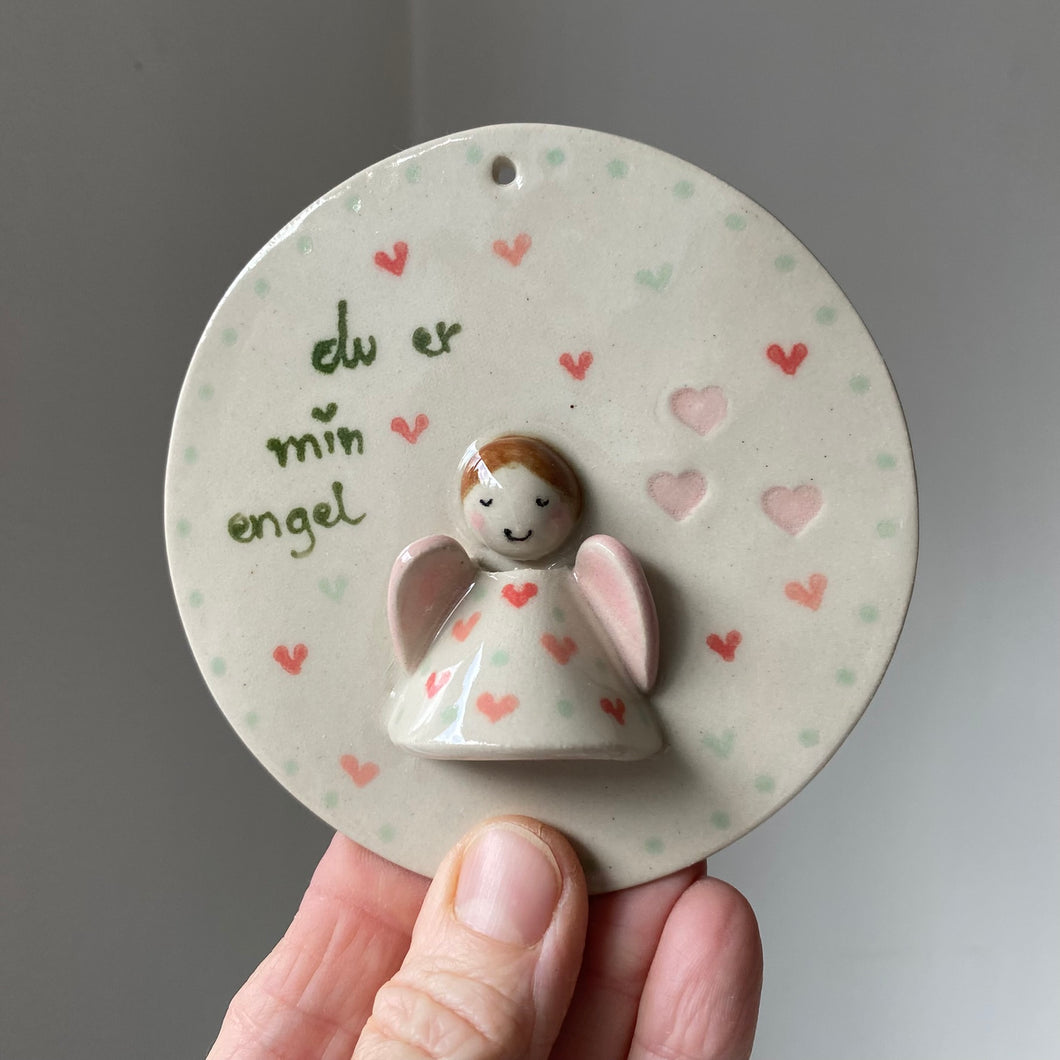 Skilt til ophæng LILLE ENGEL 2