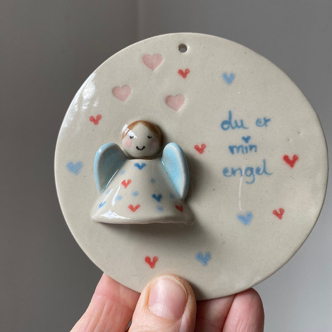 Skilt til ophæng LILLE ENGEL 6