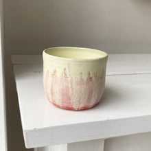 Indlæs billede til gallerivisning Kop 4
